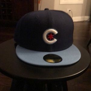 I’m selling an authentic, brand new Cubs Hat, fitted cap, size 8.